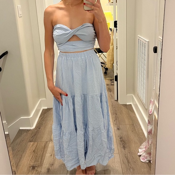 Hello Molly 2 piece long skirt and strapless top set - Picture 2 of 4